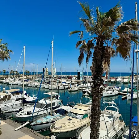 Superbe T2 Avec Vue Sur Le Port Et La Avec Parking Prive 4rp221 Apartment *