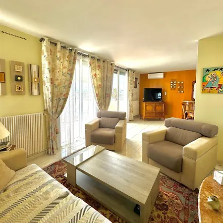 Apartment Superbe T2 Avec Vue Sur Le Port Et La Avec Parking Prive 4rp221 Le Barcares